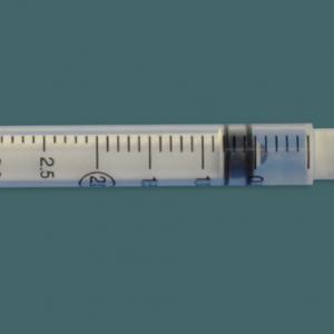 Retractable safety syringes for sngle use